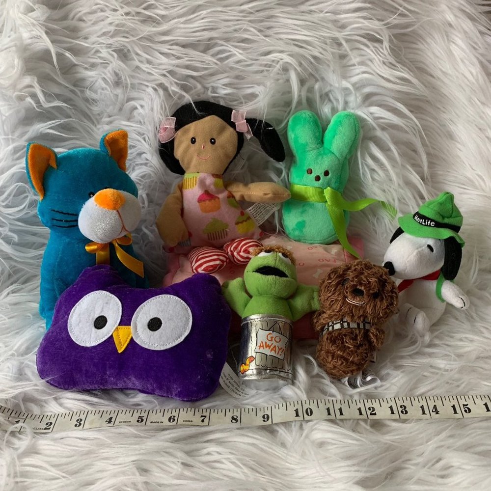 Random Toy Collection - Picture 2 of 2